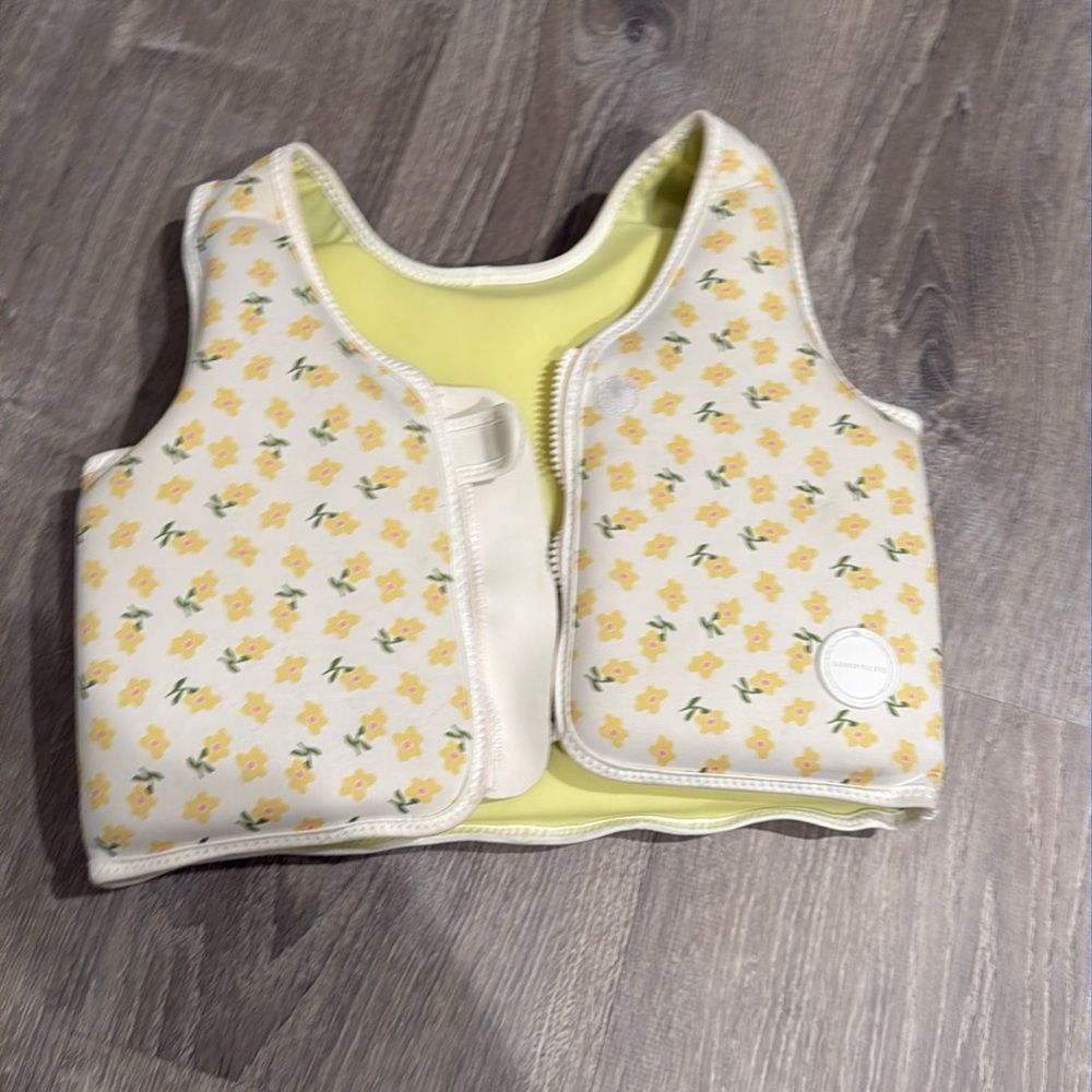 COPY - Sunny life swim vest nwot